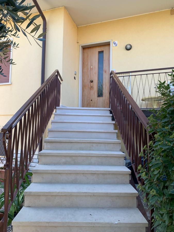 Apartamento La Casa Di Thomas Lazise Exterior foto